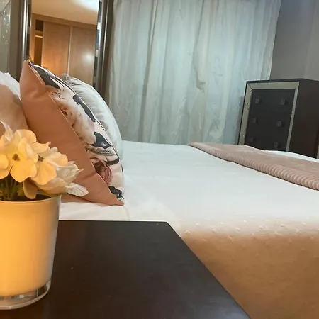 Hyp - Brincadeira Lägenhet