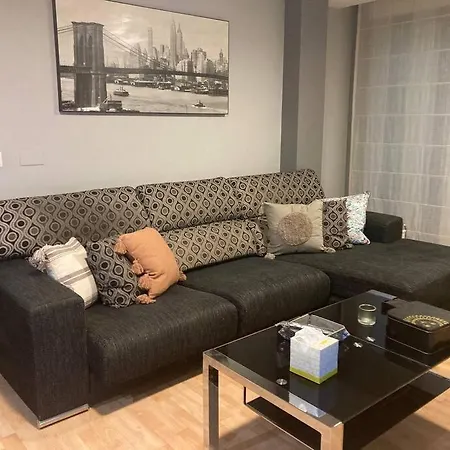 Hyp - Brincadeira Lägenhet *